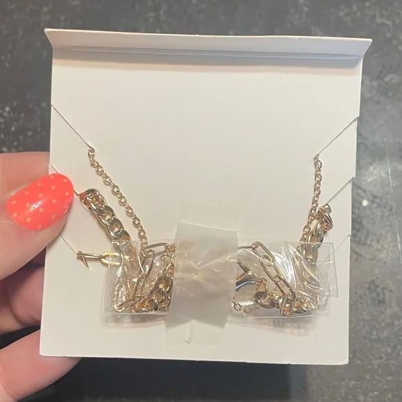 Vertical Collective 3 Gold-Plated Chain Bracelets Layering Set - Picture 2 of 4